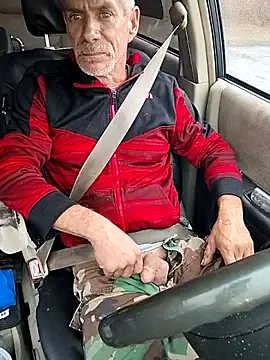 Snapshot of Biknight chatting on October 29, 2025, 5:47 pm Biknight online show from October 29, 2025, 5:47 pm