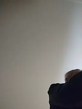 Biknight online show from February 25, 2026, 12:37 pm