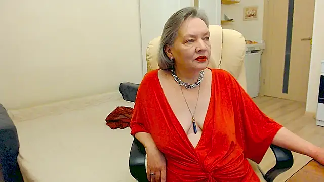 MomJaneSex online show from December 14, 2025, 2:06 am