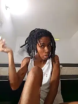 Snapshot of africa_deluxe chatting on October 7, 2025, 4:26 pm africa deluxe online show from October 7, 2025, 4:26 pm