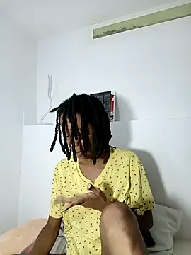 Snapshot of africa_deluxe chatting on October 28, 2025, 2:20 pm africa deluxe online show from October 28, 2025, 2:20 pm