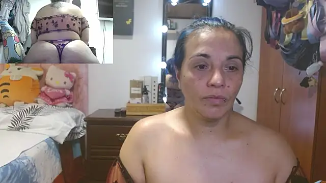zoe hotxxx online show from July 17, 2026, 2:13 pm