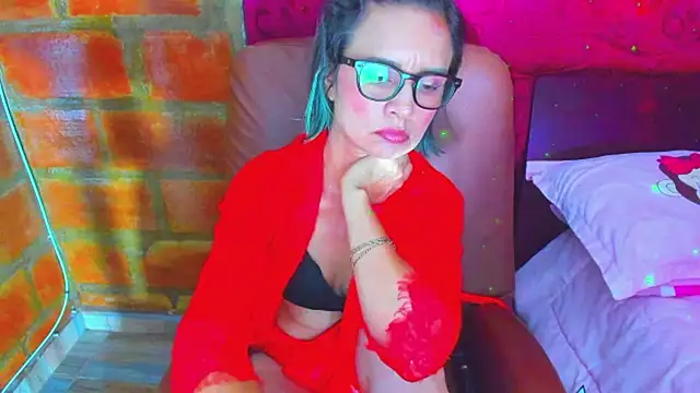 BrianaGarner online show from July 9, 2026, 2:15 am