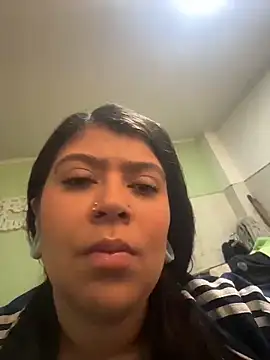 emilyjohanson online show from June 11, 2026, 12:58 pm