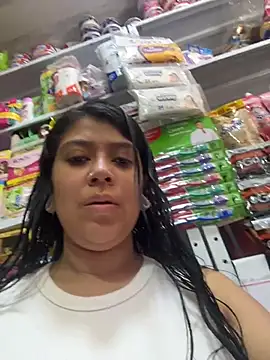 emilyjohanson online show from June 25, 2026, 5:06 pm