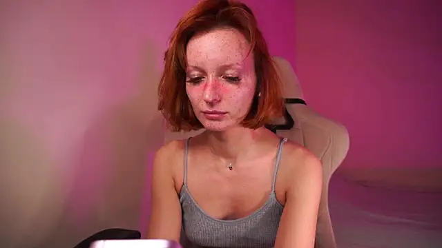 Liuba Fox online show from October 29, 2025, 6:42 pm