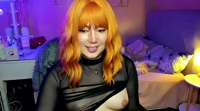 HOTnWILDalice online show from January 18, 2025, 10:28 am