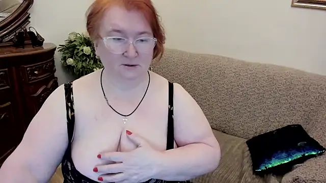 leiamillersonn online show from April 28, 2026, 3:55 am