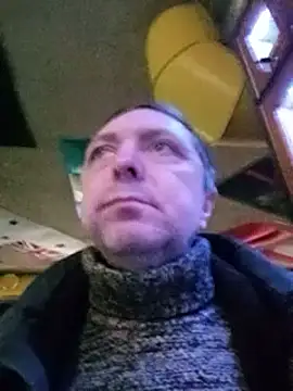 Snapshot of Pokaz2020 chatting on December 8, 2024, 5:55 pm Pokaz2020 online show from December 8, 2024, 5:55 pm