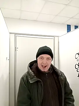 Snapshot of Pokaz2020 chatting on December 25, 2024, 2:02 pm Pokaz2020 online show from December 25, 2024, 2:02 pm