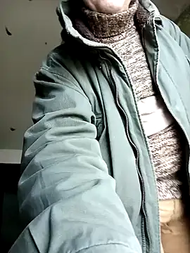 Snapshot of Pokaz2020 chatting on February 3, 2025, 8:46 am Pokaz2020 online show from February 3, 2025, 8:46 am