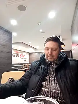 Snapshot of Pokaz2020 chatting on February 10, 2025, 8:42 pm Pokaz2020 online show from February 10, 2025, 8:42 pm