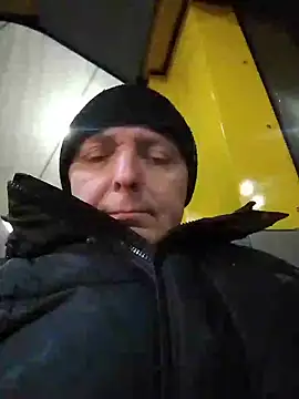 Snapshot of Pokaz2020 chatting on February 11, 2025, 6:22 pm Pokaz2020 online show from February 11, 2025, 6:22 pm