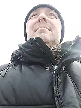 Snapshot of Pokaz2020 chatting on February 28, 2025, 12:52 pm Pokaz2020 online show from February 28, 2025, 12:52 pm