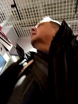 Snapshot of Pokaz2020 chatting on March 2, 2025, 6:19 pm Pokaz2020 online show from March 2, 2025, 6:19 pm