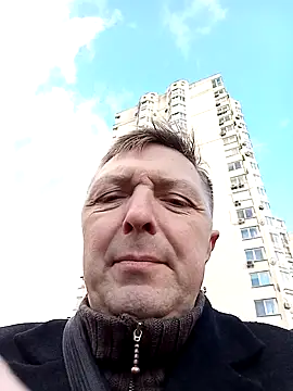 Snapshot of Pokaz2020 chatting on October 13, 2025, 2:17 pm Pokaz2020 online show from October 13, 2025, 2:17 pm