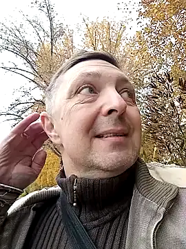 Snapshot of Pokaz2020 chatting on October 21, 2025, 9:21 am Pokaz2020 online show from October 21, 2025, 9:21 am