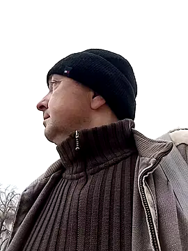 Snapshot of Pokaz2020 chatting on November 6, 2025, 12:50 pm Pokaz2020 online show from November 6, 2025, 12:50 pm