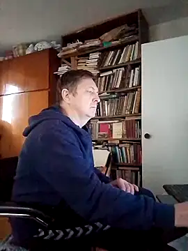 Pokaz2020 online show from April 18, 2026, 8:18 am