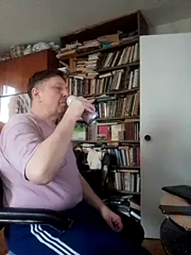 Pokaz2020 online show from May 13, 2026, 3:09 pm