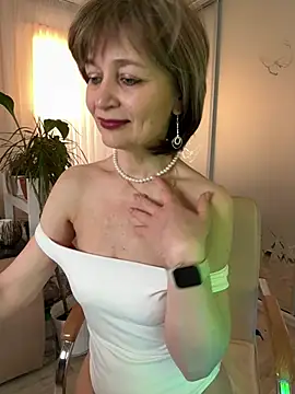 Snapshot of Melljoy chatting on February 10, 2026, 1:59 pm Melljoy online show from February 10, 2026, 1:59 pm