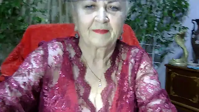 Snapshot of Emma52610 chatting on February 28, 2025, 5:26 pm Emma52610 online show from February 28, 2025, 5:26 pm