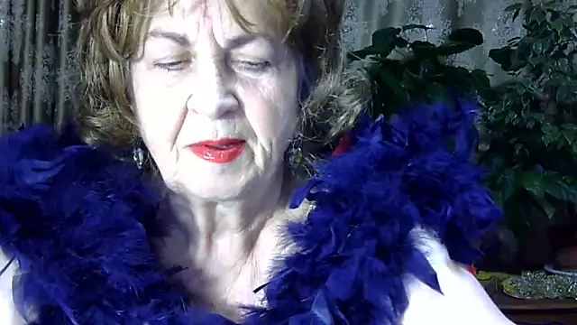 Snapshot of Emma52610 chatting on February 13, 2026, 4:36 pm Emma52610 online show from February 13, 2026, 4:36 pm