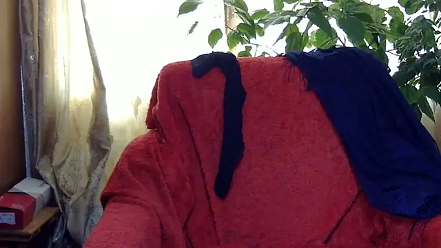 Snapshot of Emma52610 chatting on March 19, 2026, 8:29 am Emma52610 online show from March 19, 2026, 8:29 am