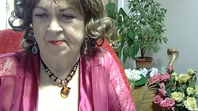 Emma52610 online show from May 9, 2026, 5:34 am