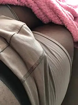 Snapshot of sbusiso1 chatting on February 20, 2026, 6:48 am sbusiso1 online show from February 20, 2026, 6:48 am