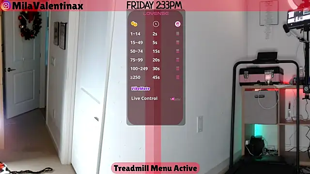 MilaValentina online show from November 21, 2025, 7:34 pm