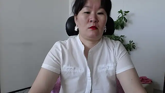 Akira xx online show from September 26, 2025, 2:26 am