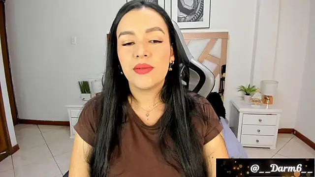 Snapshot of Lia_Simons chatting on December 31, 2024, 3:12 am Lia Simons online show from December 31, 2024, 3:12 am