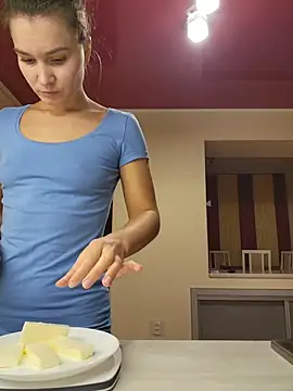 Snapshot of Girl_Ksenia chatting on October 14, 2025, 5:03 pm Girl Ksenia online show from October 14, 2025, 5:03 pm