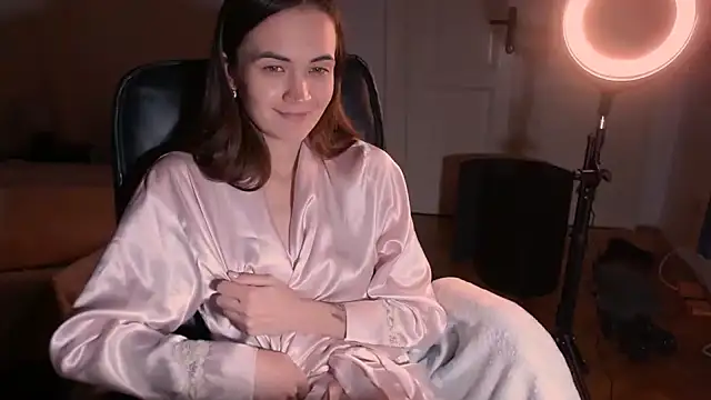 Snapshot of EvelynGG chatting on January 10, 2025, 9:55 am EvelynGG online show from January 10, 2025, 9:55 am