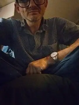 ROBERT0516 online show from November 13, 2025, 2:54 am