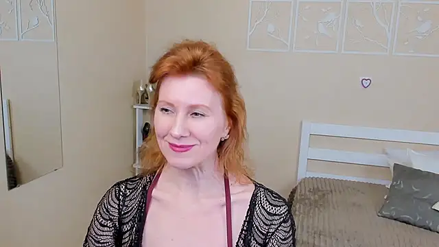 FoxySophia online show from February 4, 2025, 6:17 pm