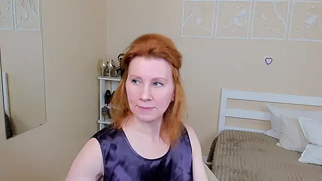 FoxySophia online show from February 5, 2025, 2:37 pm