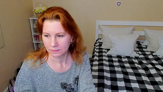 FoxySophia online show from November 20, 2025, 9:25 pm