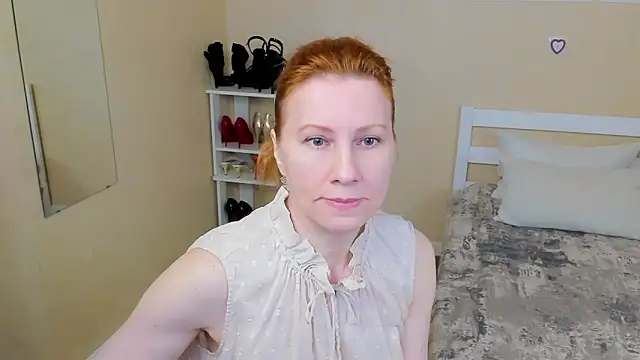 FoxySophia online show from March 19, 2026, 7:01 am