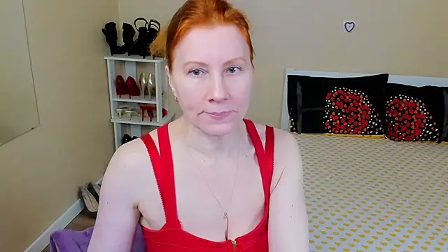 FoxySophia online show from March 25, 2026, 7:03 am