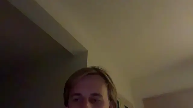 Snapshot of Sunning2 chatting on November 9, 2025, 11:14 pm Sunning2 online show from November 9, 2025, 11:14 pm