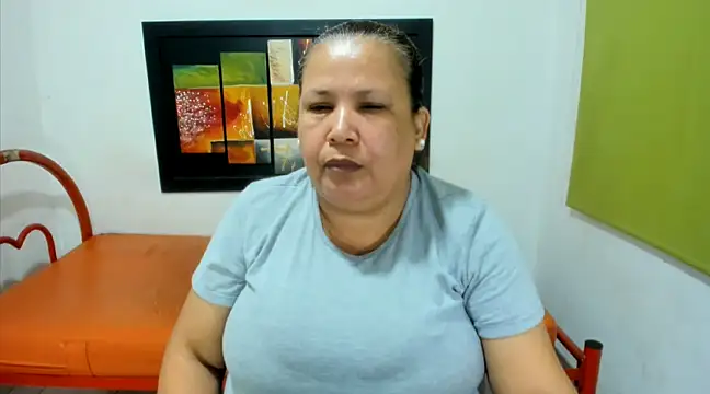 beckyummys online show from December 23, 2024, 11:36 am