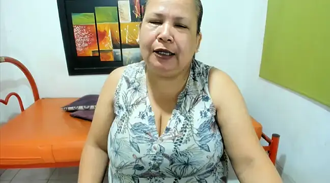 beckyummys online show from January 10, 2025, 11:43 am