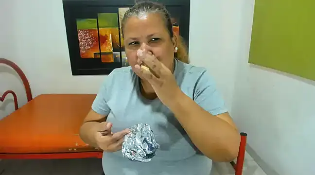 beckyummys online show from March 4, 2025, 12:55 pm