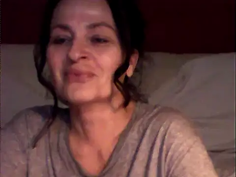 Snapshot of LindaStarS chatting on January 14, 2025, 6:38 pm LindaStarS online show from January 14, 2025, 6:38 pm