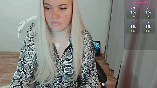 AllAboutLoveXx online show from November 12, 2025, 6:58 am