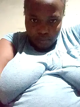 Snapshot of sexybigboobz chatting on May 21, 2026, 12:17 am sexybigboobz online show from May 21, 2026, 12:17 am