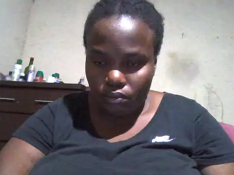 Snapshot of sexybigboobz chatting on June 12, 2026, 4:28 pm sexybigboobz online show from June 12, 2026, 4:28 pm