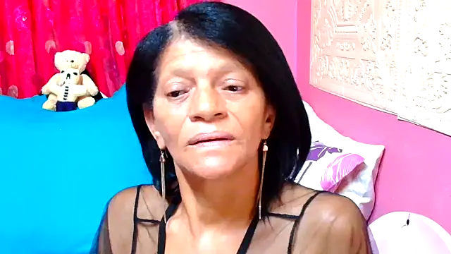 SLUTTYROXY online show from January 16, 2025, 5:12 pm